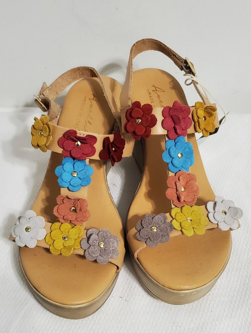 Avellini Leather T-Strap Wedge Sandal Flower Detail Size 7.5 NEW